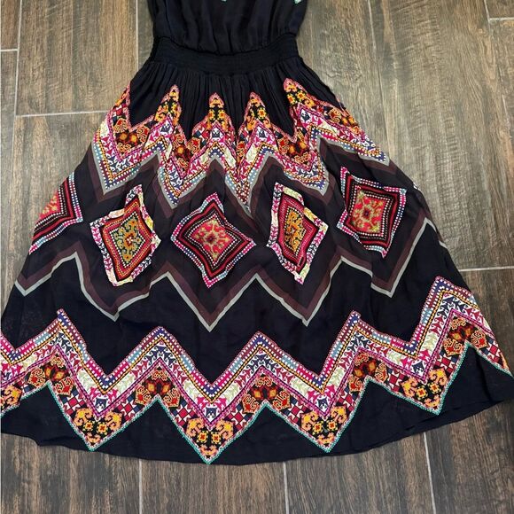 Tanvi Kedia Embroidered Midi Dress Boho Geometric Size 4 Made in India - Picture 11 of 17